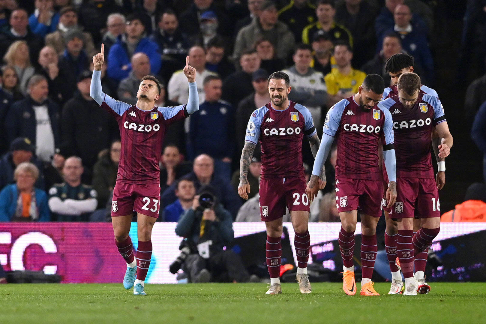 表现至关重 表现至关重